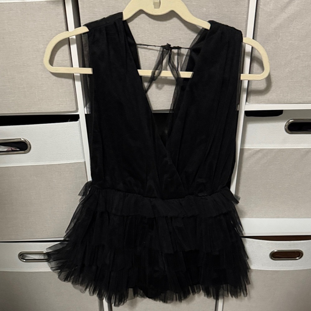 Elegant Black Sleeveless Jumpsuit